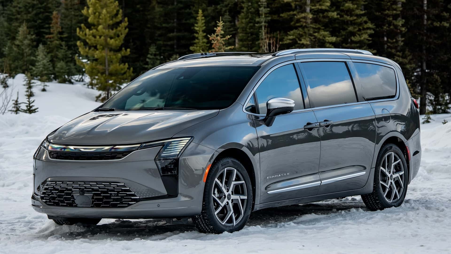 2027 Chrysler Pacifica Drops Voyager, Gets Tweaked Pricing