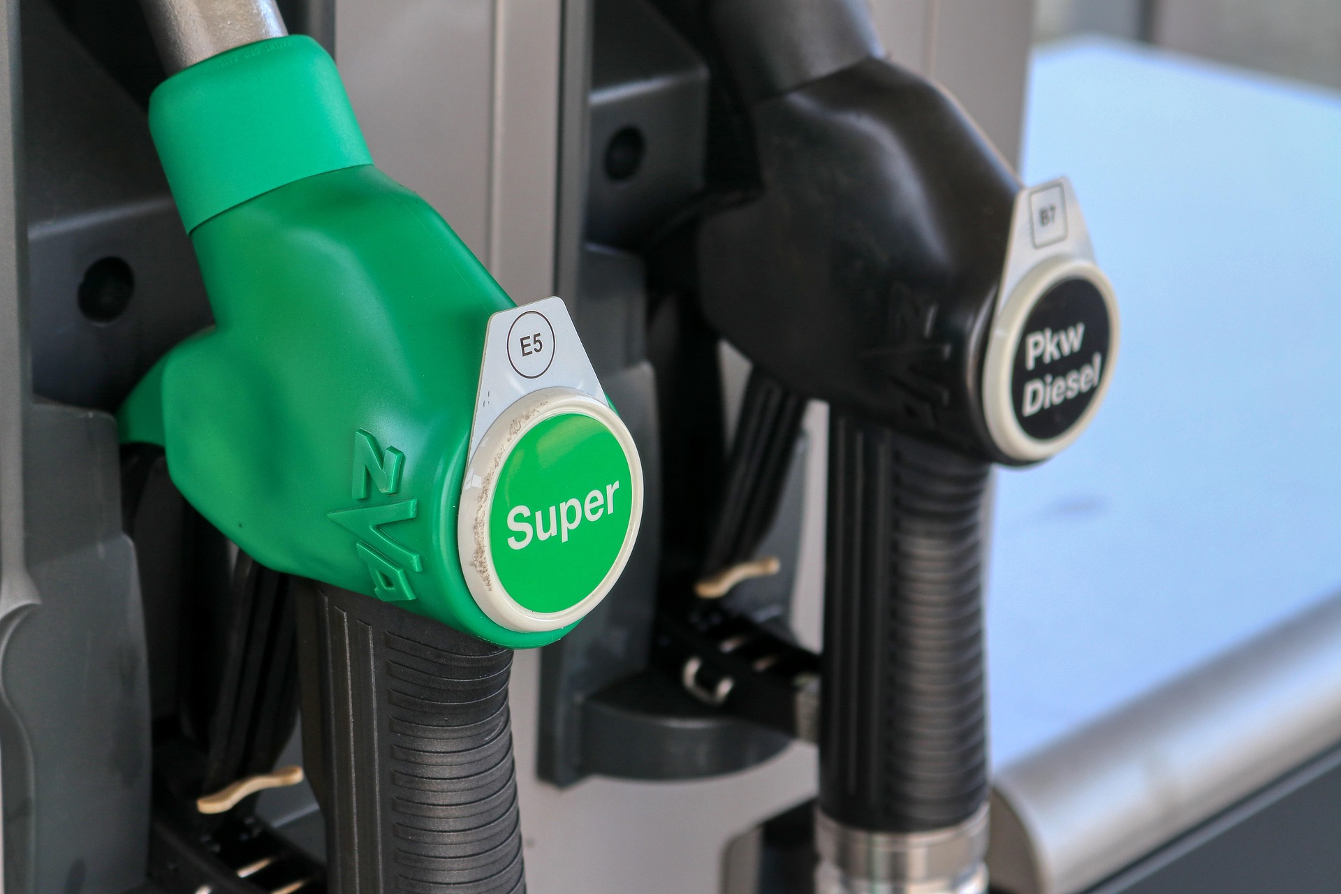 Diesel Prices Hit $8 A Gallon As Increases Point  To Broader Disruptions